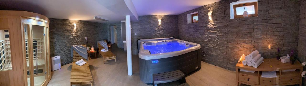 Slanicky Dvor Otel Námestovo Dış mekan fotoğraf
