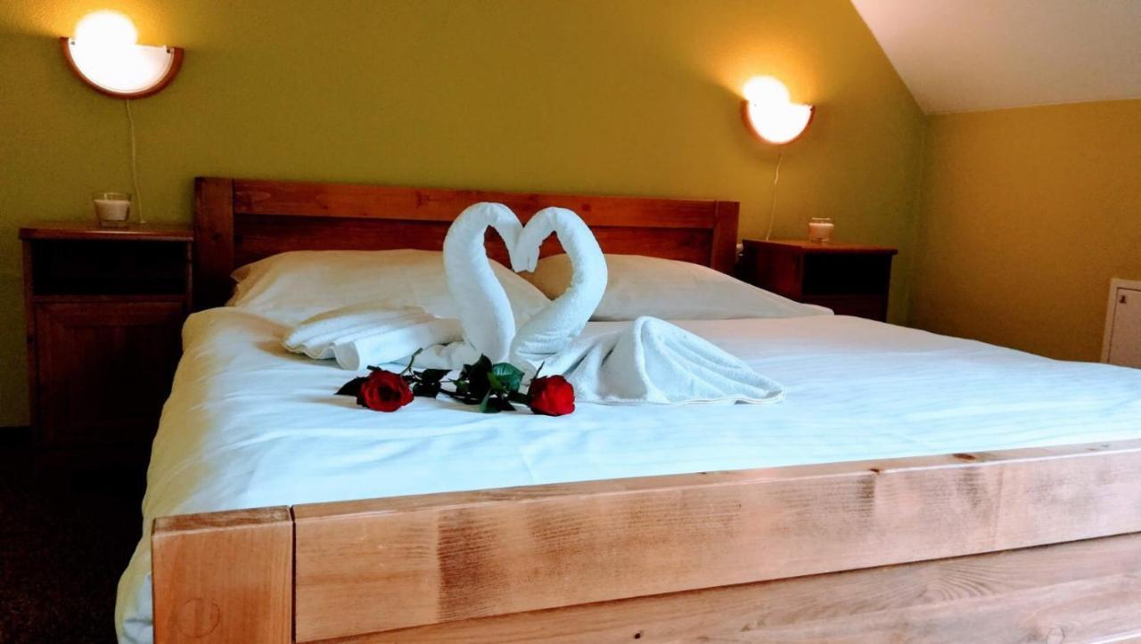 Slanicky Dvor Otel Námestovo Dış mekan fotoğraf